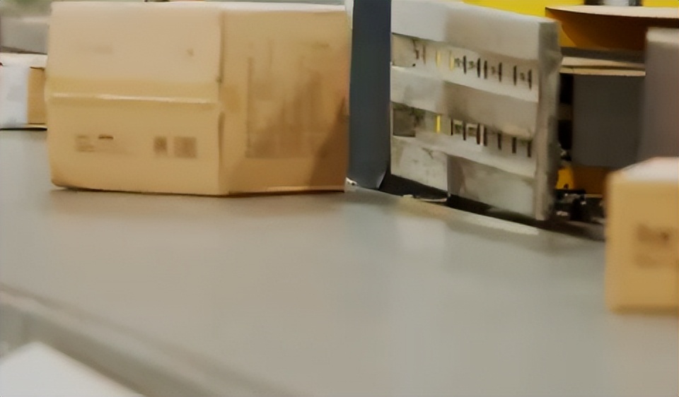 冒充清华网红被打假,无业青年冒充清华大学生成网红