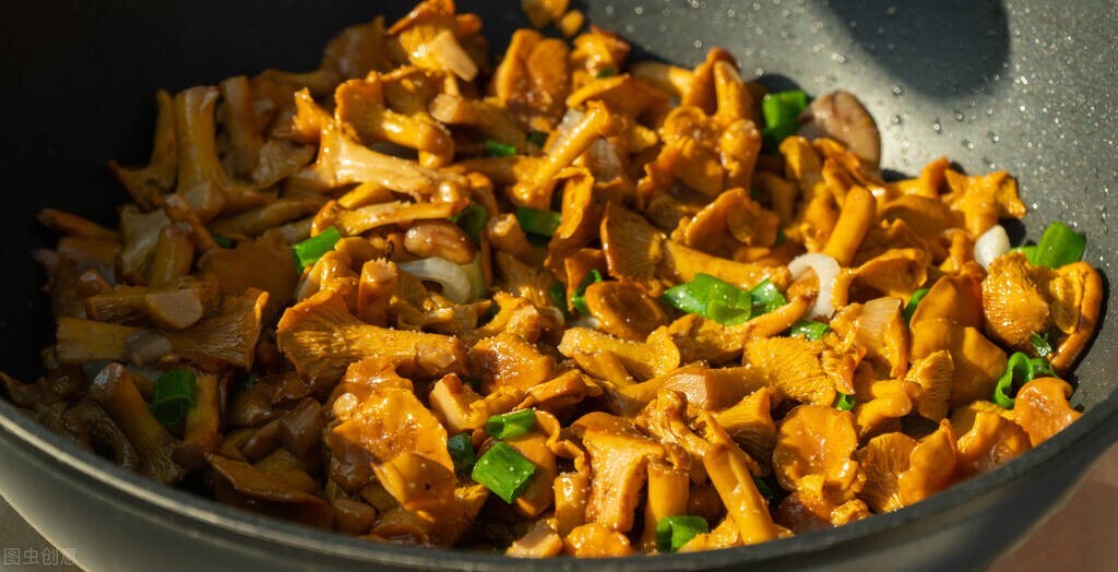 云南鸡油菌品种,云南野生鸡油菌产地直发