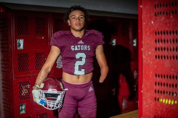 KaylebWagner打破了DerrickHenry记录。他可以获得FBS奖学金吗？