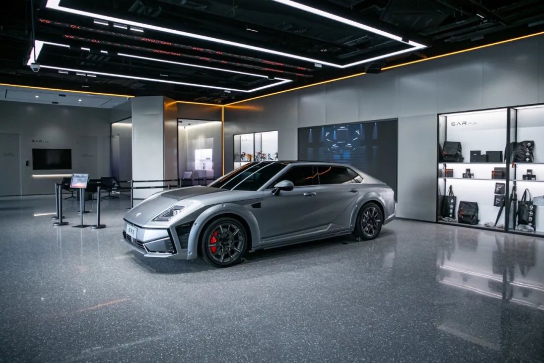 首店三年“变天”：上海丢了第一，万象城霸榜，奢侈品被困