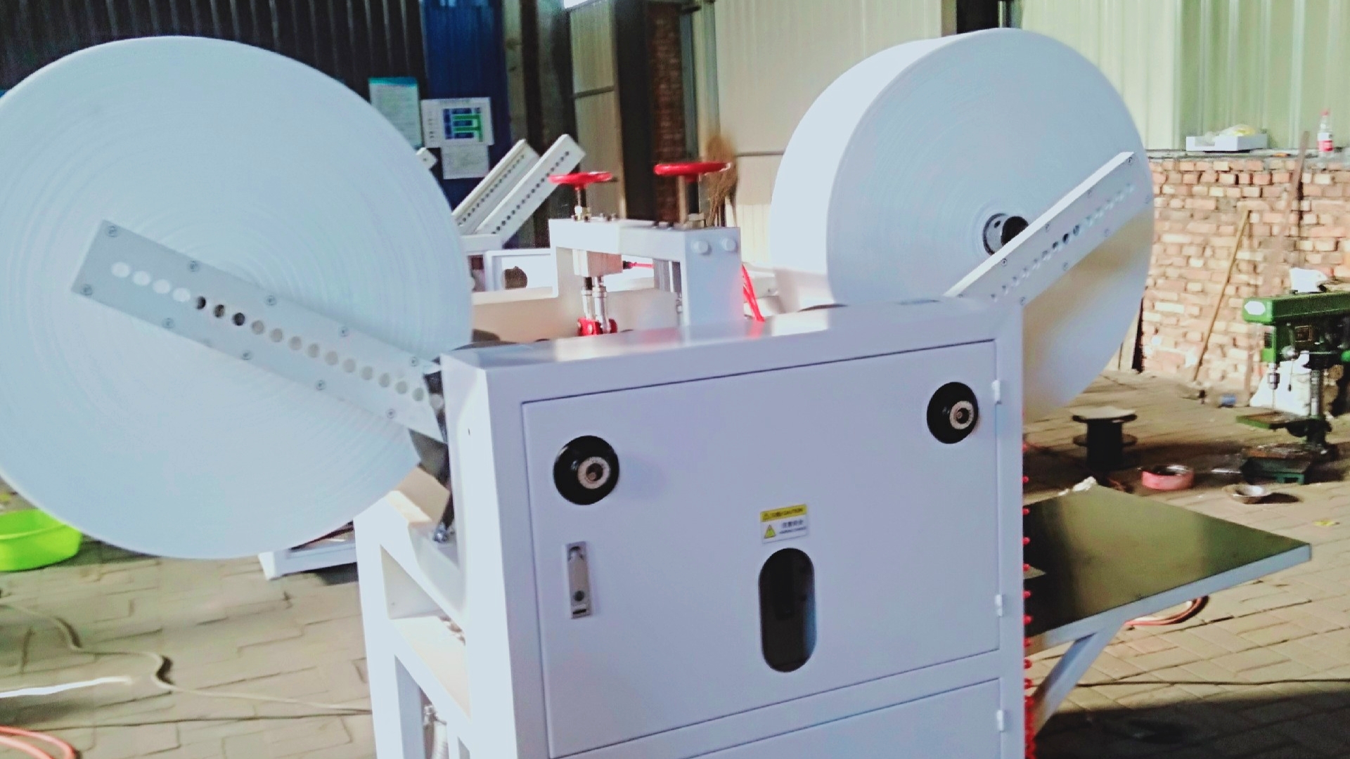 想做个小型家庭代加工项目生意,投资不到10万的小型加工生意