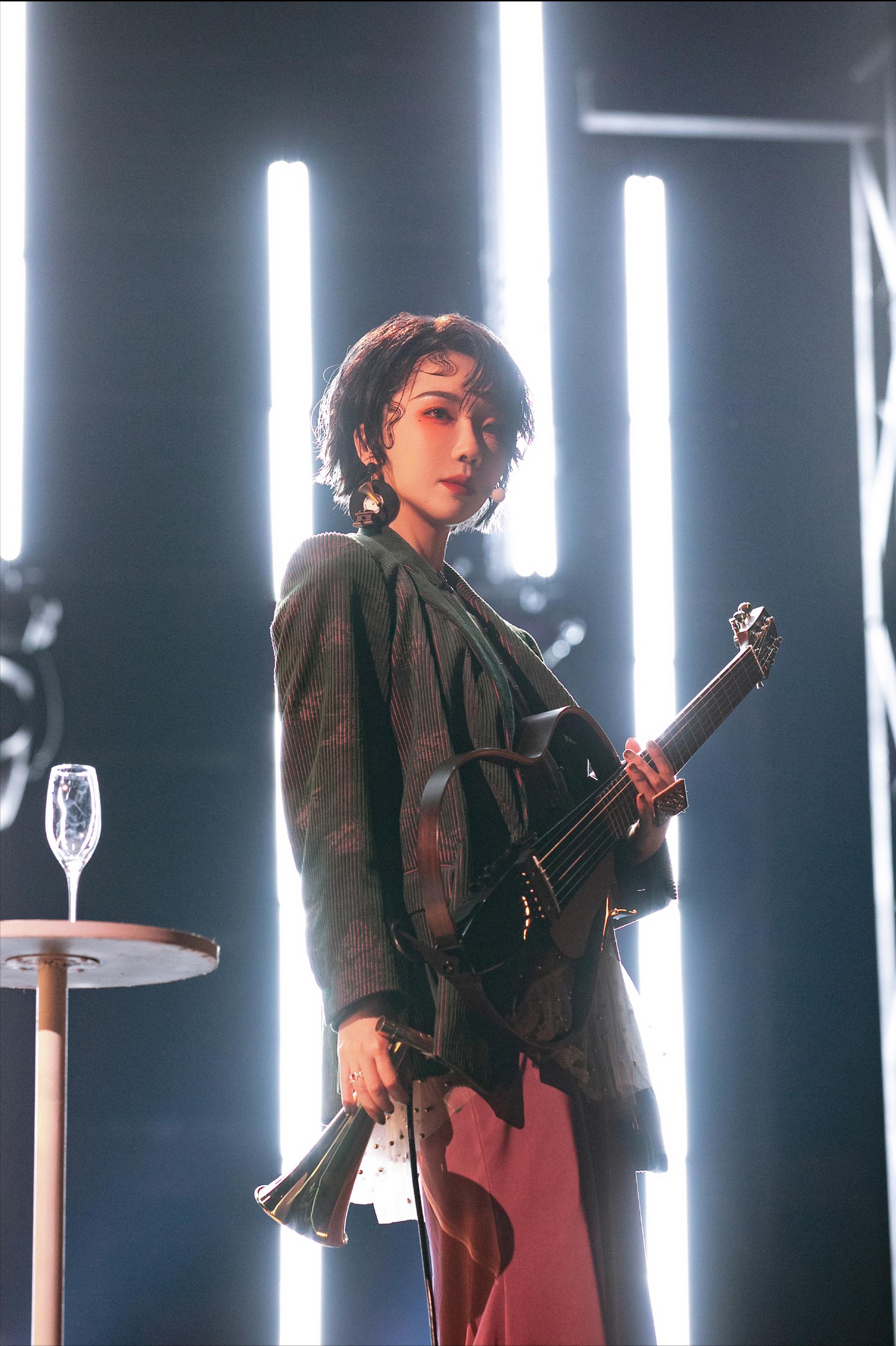 王心凌我的青春有你甜心教主,40岁的王心凌依旧是青春的模样