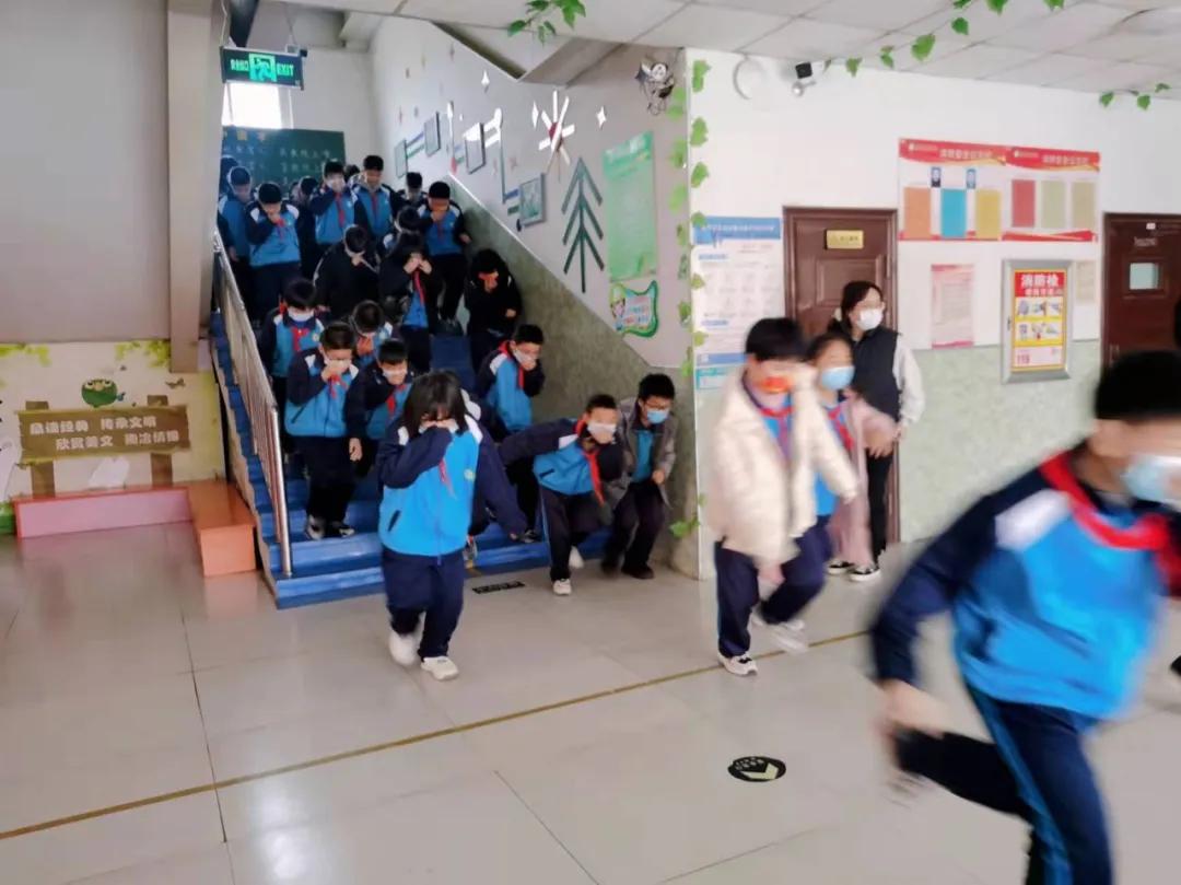 防灾减灾消防应急演练进校园,防灾减灾疏散演练活动