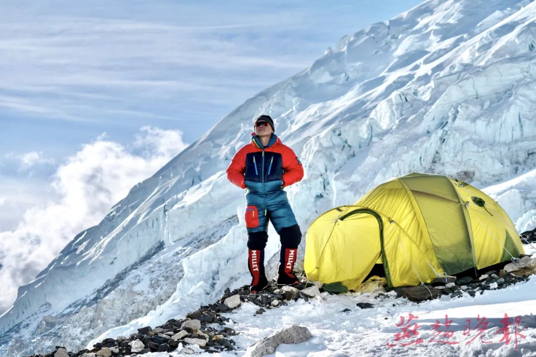 “把家乡名字带上珠峰，是我热爱家乡的一种表达方式！”