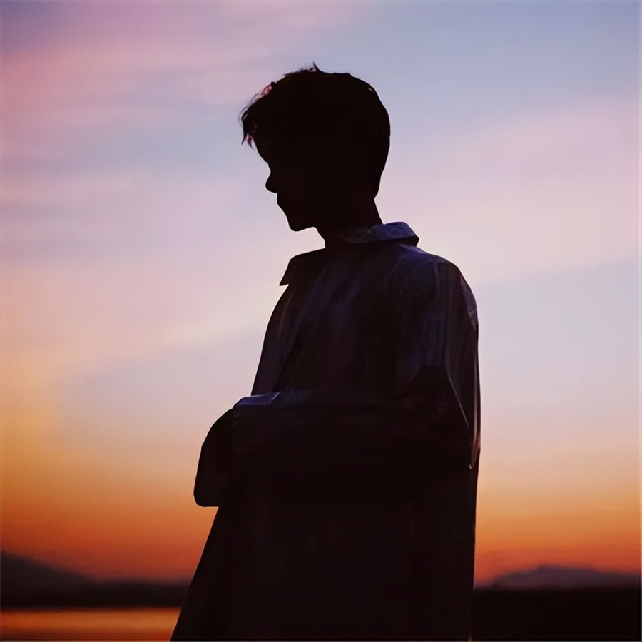 伤感风景卡通背影图片,唯美背影卡通图片治愈图集