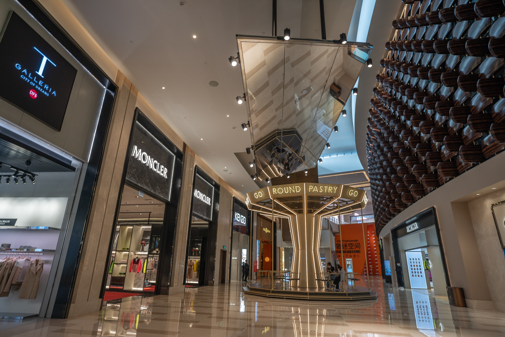 澳门新濠天地是最高端的商场吗,澳门新濠天地有几个店