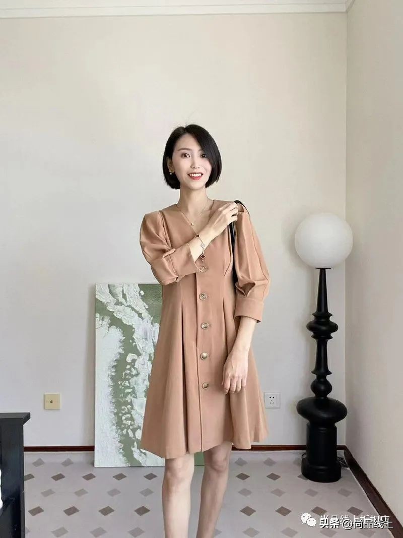 lily女装爆款清单,lily大牌尾货女装