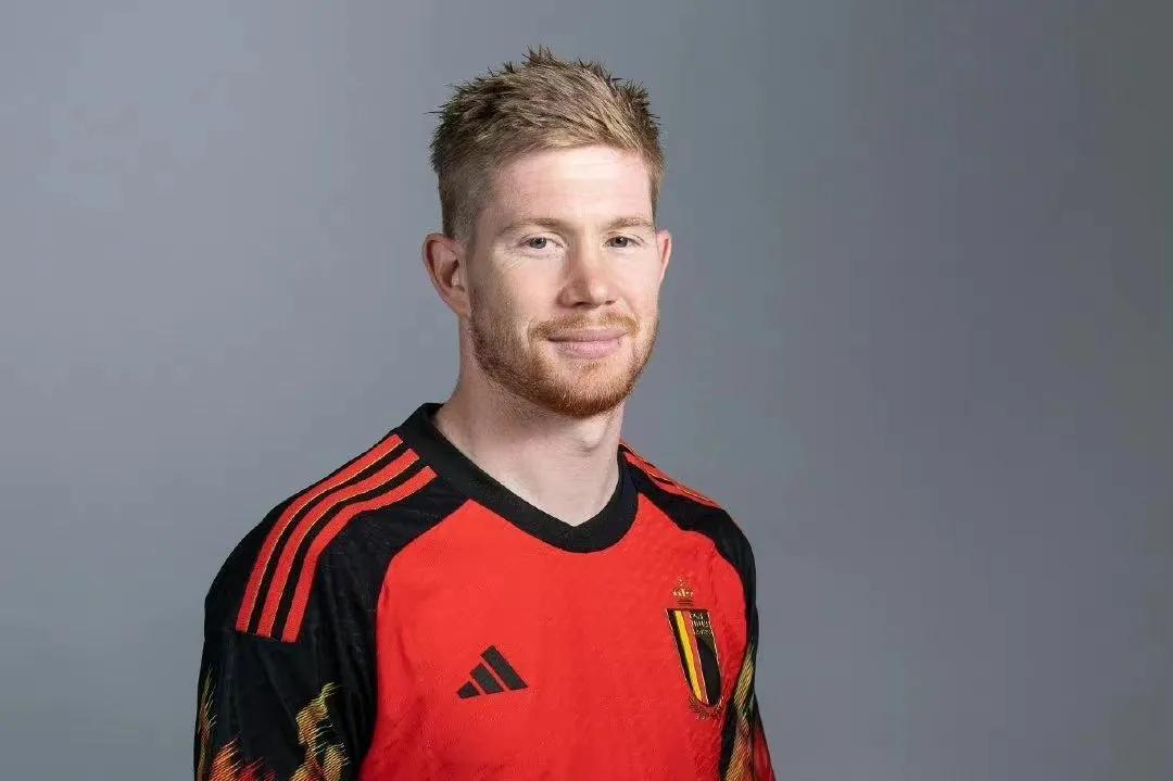 足坛现役年轻中场2024,世界足坛现役十大顶级中场