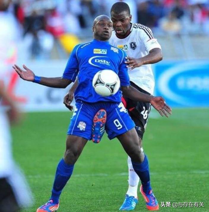 这些摄影师有点坏啊！25个运动员在场上被摄影师抓拍的尴尬瞬间