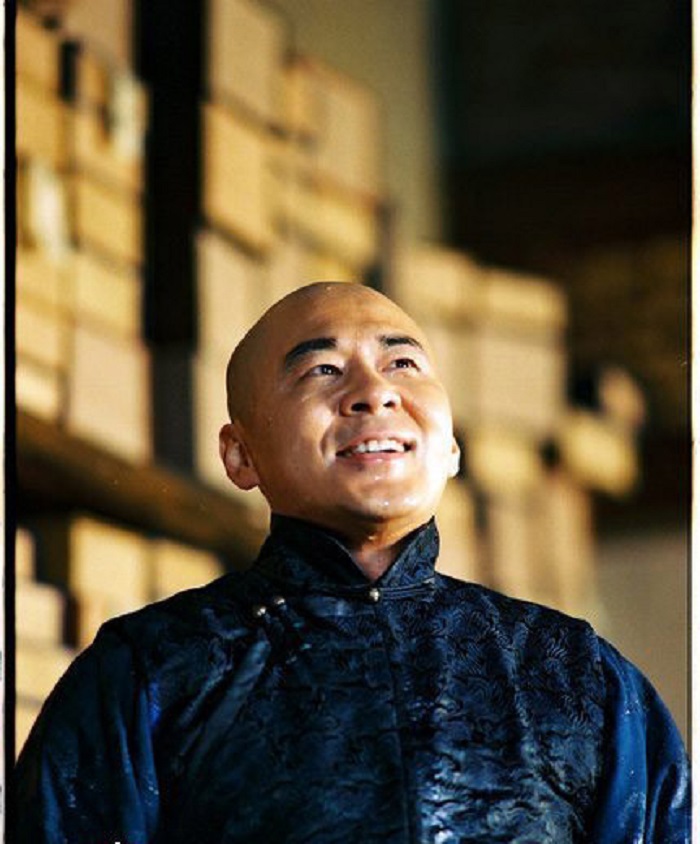 “亮财主”乔致庸：创晋商辉煌，89岁离世，子孙筹拍《乔家大院》