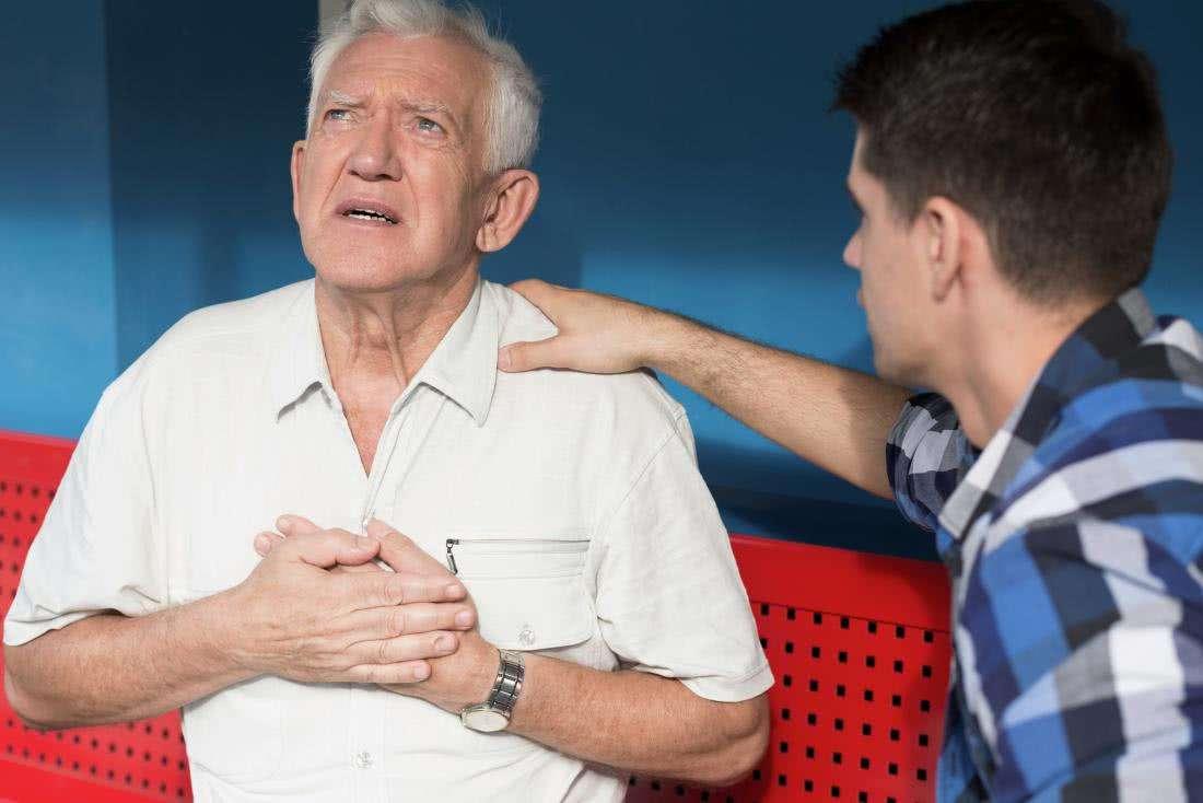 每晚吃1个煮熟的苹果有什么好处,每天早起吃一个煮熟的苹果好吗