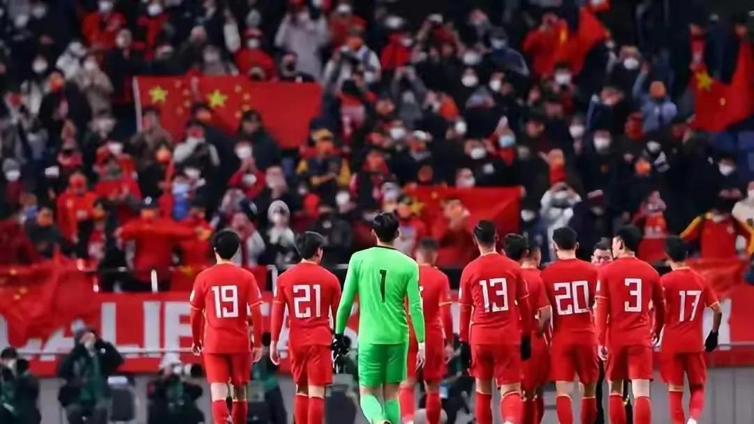 前足协技术总监:弃高薪、拒绝执教国足!球员习惯执行,像机器人