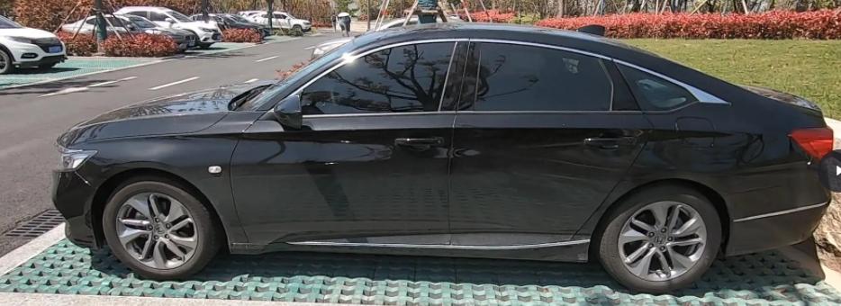 十年老司机开车经验,六年驾龄老司机新手上路