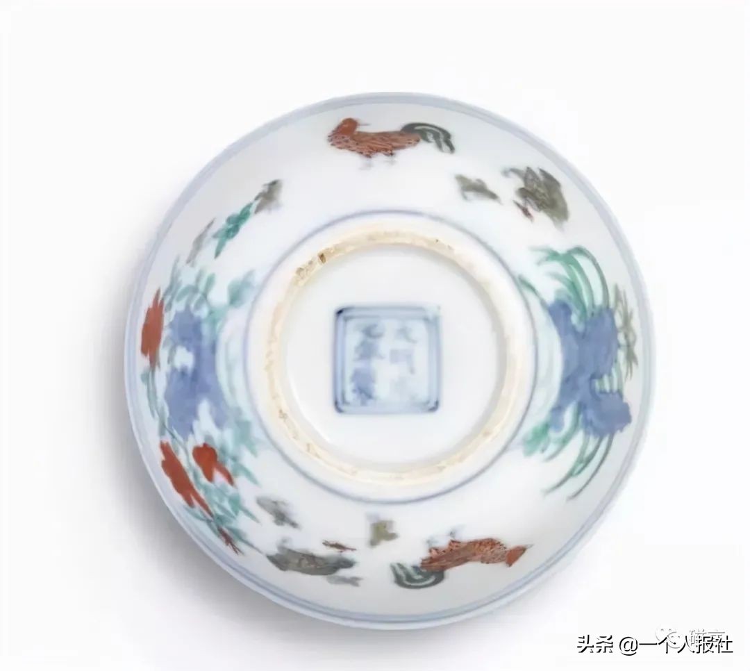 瓷中臻品景德镇,斗彩瓷的历史记录