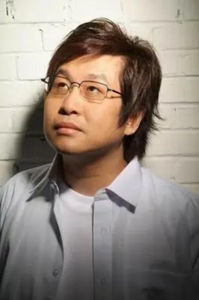 郑智化：因《水手》爆红，不到40岁就隐退歌坛，如今他生活怎样？