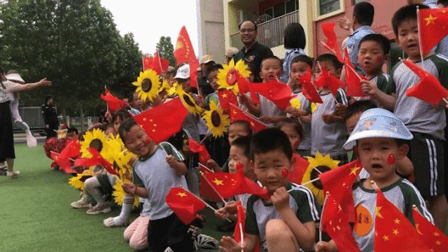 跟着警察去抓酒驾,跟着警察叔叔去出警