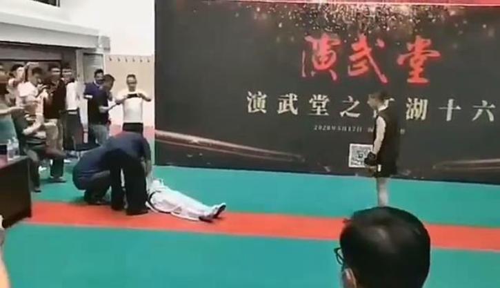 被全网嘲讽的“*子骗**”马保国，却“机智”赶上每个时代的风口浪尖