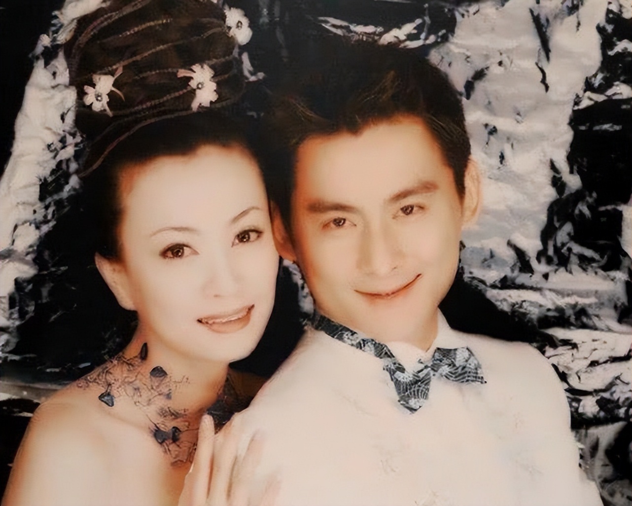 景岗山个人近照,景岗山年轻个人资料