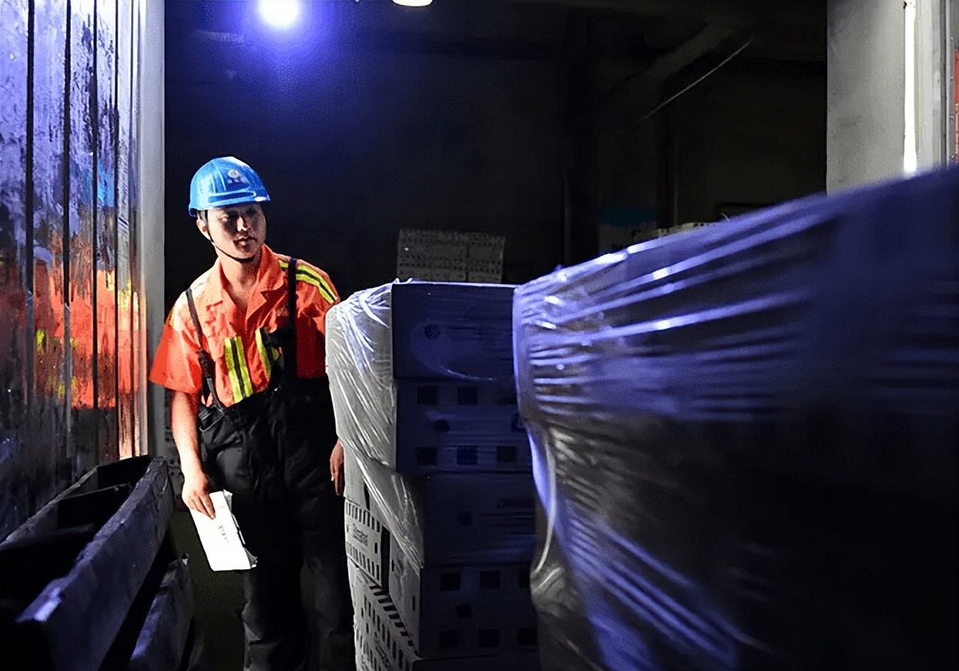 聚氨酯复合板能作为冷库板吗？冷库板硬性功能分析，干货满满