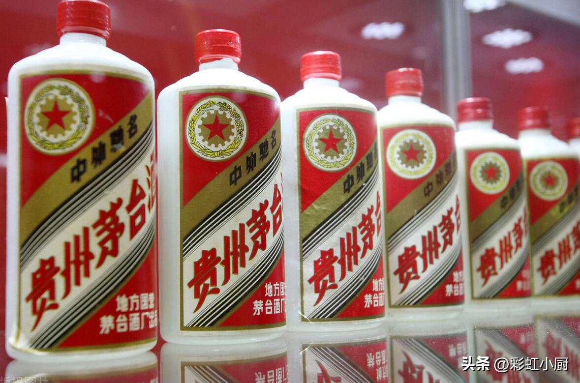 临近五一,大批香港游客抵达内地,不为旅游,竟是看上了茅台?