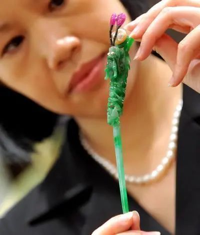 100年前的翡翠簪子,晚清翡翠玉簪子值钱吗