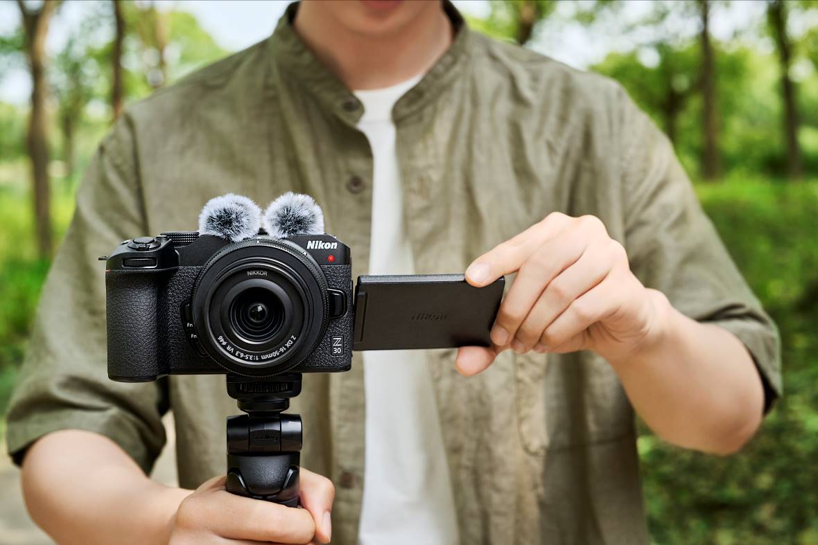 尼康最惨的财报,尼康业绩大幅增长