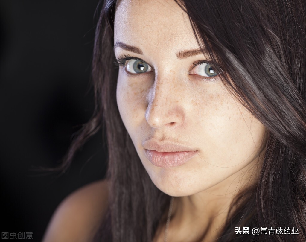 如何分辨晒斑色斑,晒斑与黄褐斑雀斑的区别