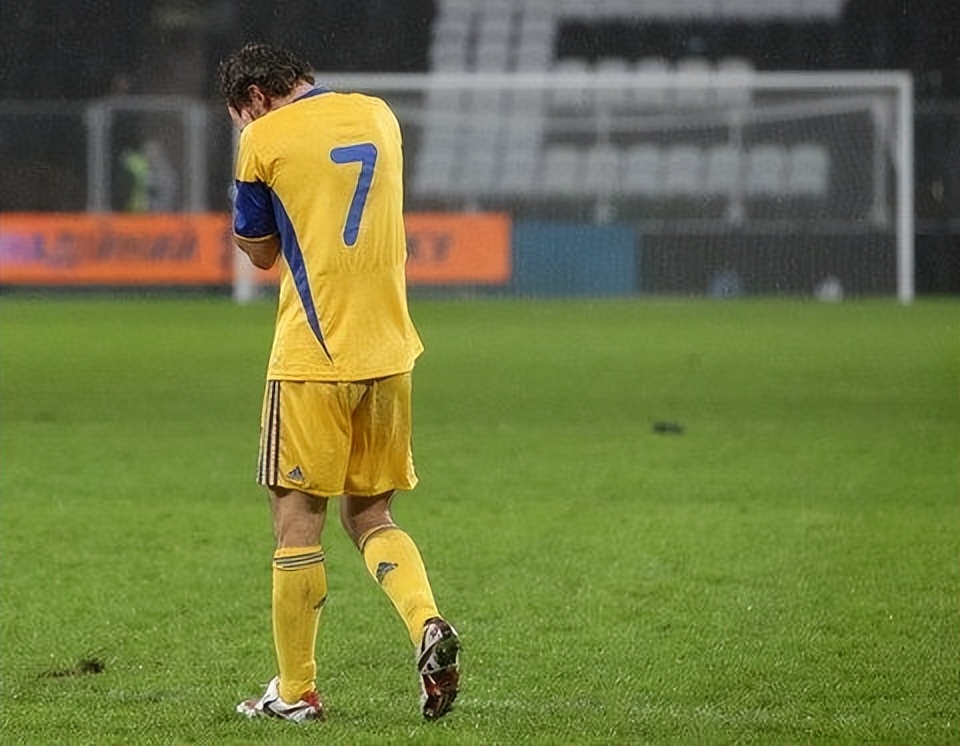 那些你没见过的足球图片,足坛最让人动容的图片