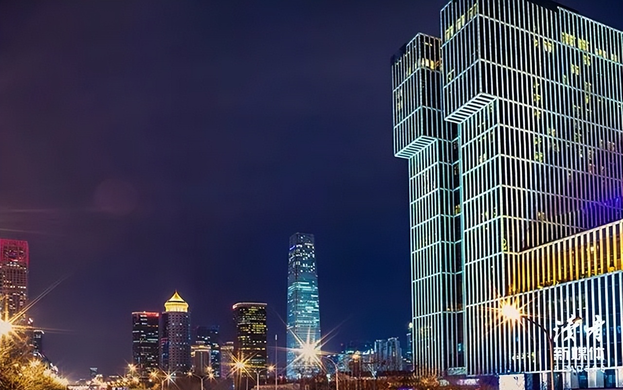 人与人差距只差一步,人与人的差距来自于深度思考