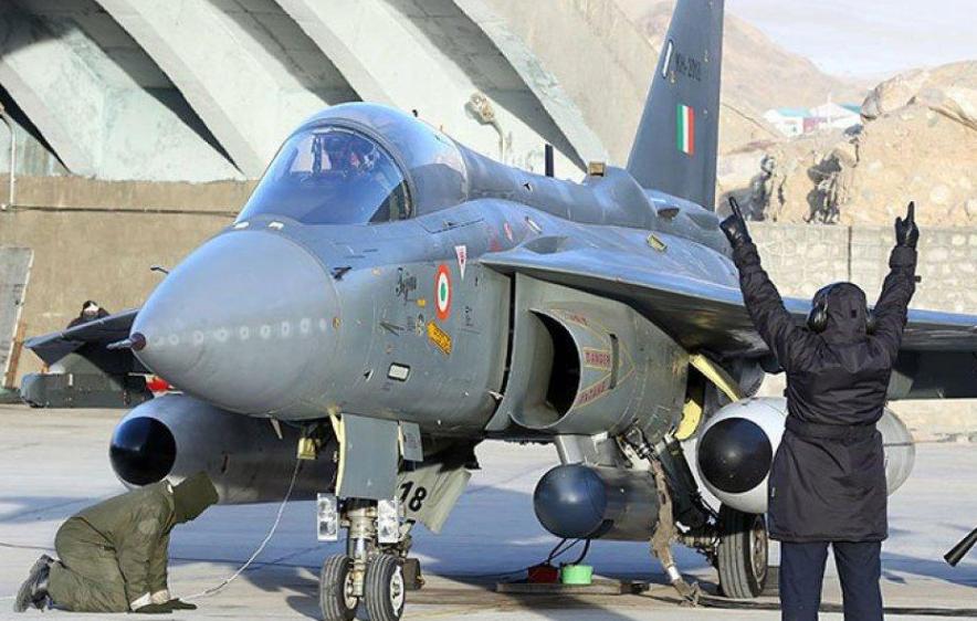 买中国战斗机不结账，被我国*债追**七次还在推脱？现在还没结果