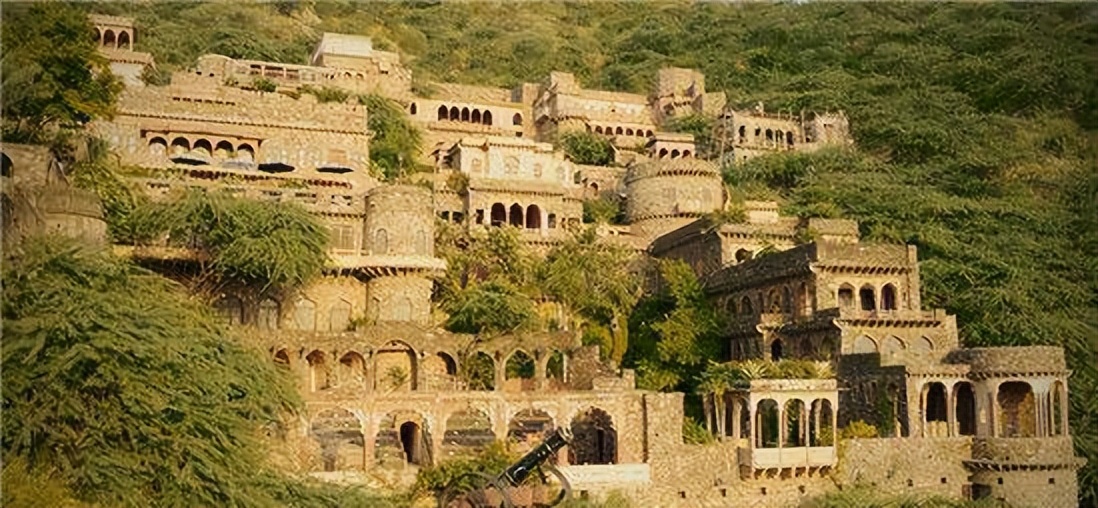 世界十大闹鬼最凶的地方是哪里,世界七大鬼异禁地