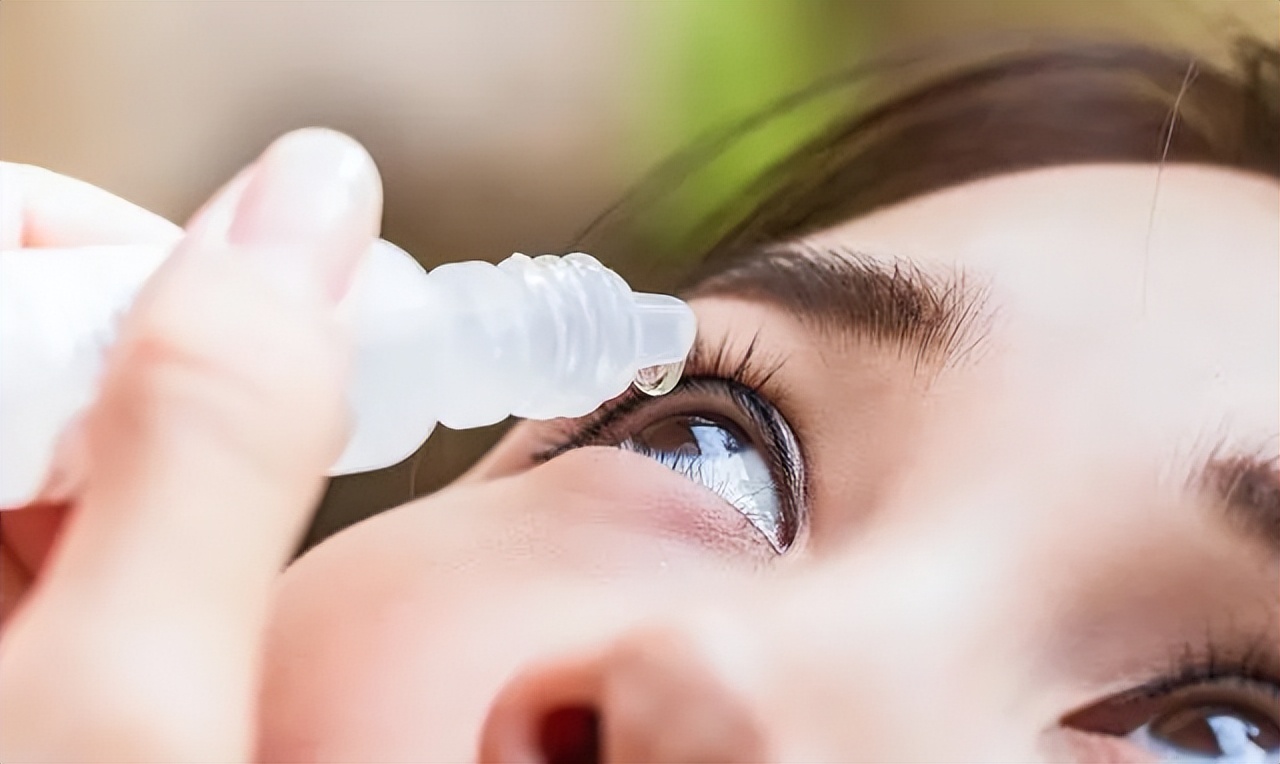 眼睛干涩有救吗,吃什么可以预防眼睛干涩模糊