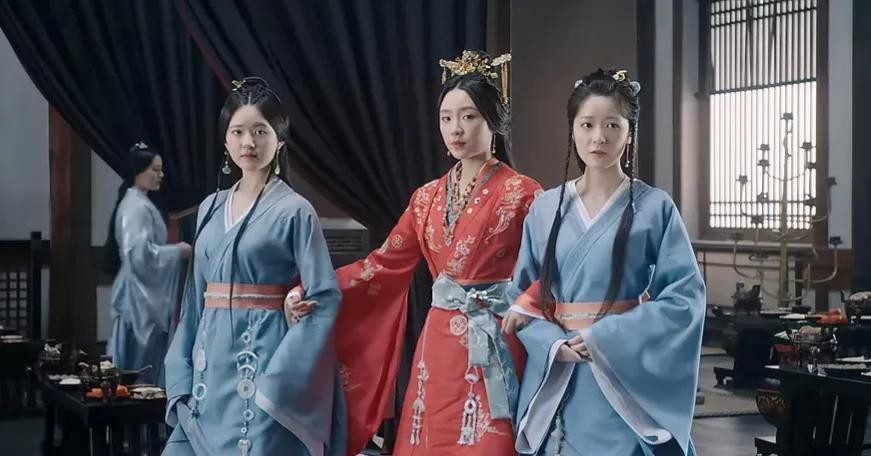 徐娇以前和现在,徐娇现在的模样