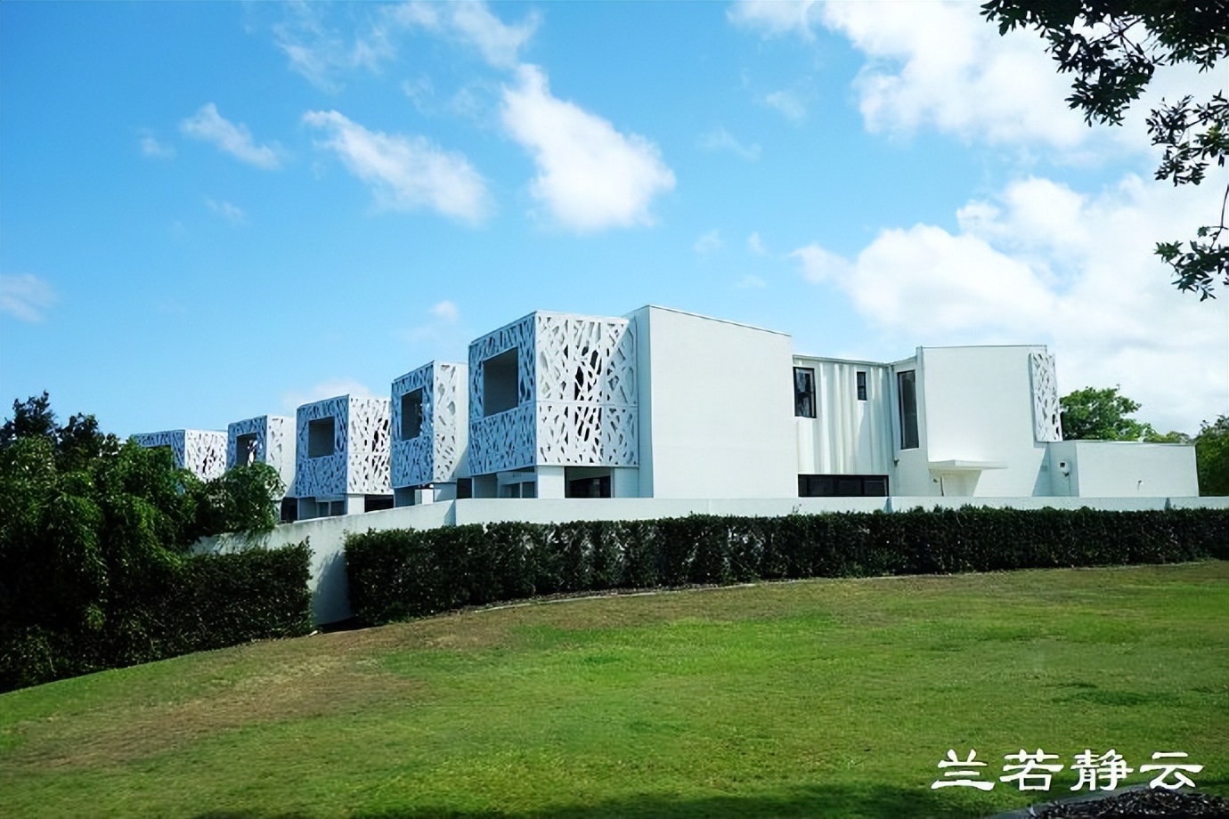 在“神仙湾”看澳洲人炫豪车，简直像车展