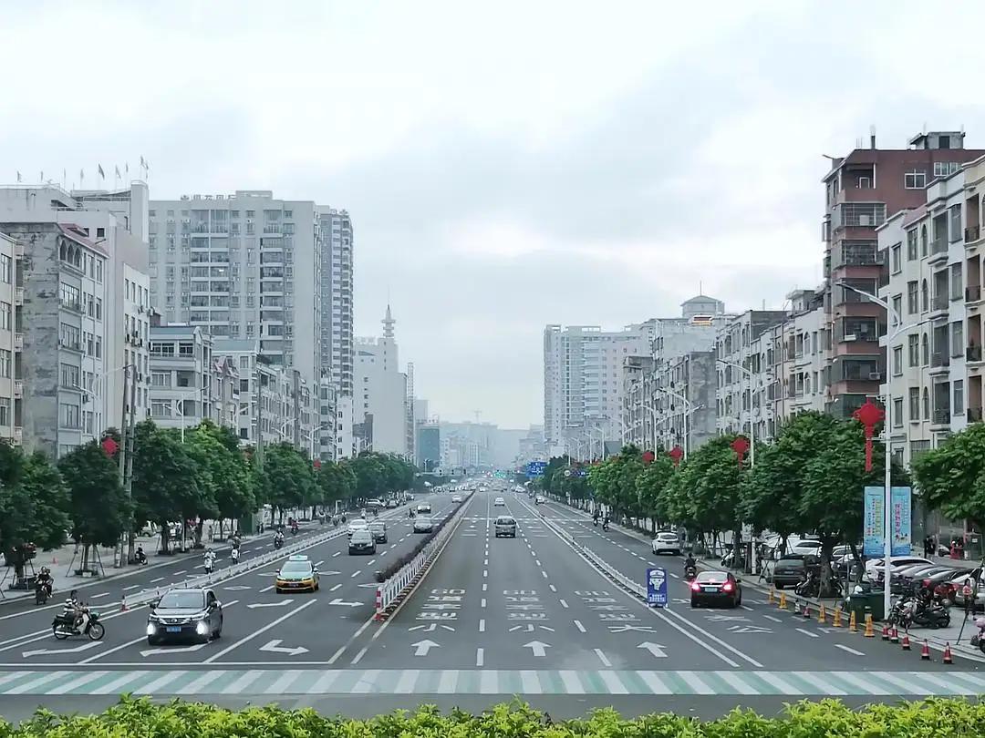 湛江哪个县级市有发展潜力,为什么湛江廉江是最发达的一个区