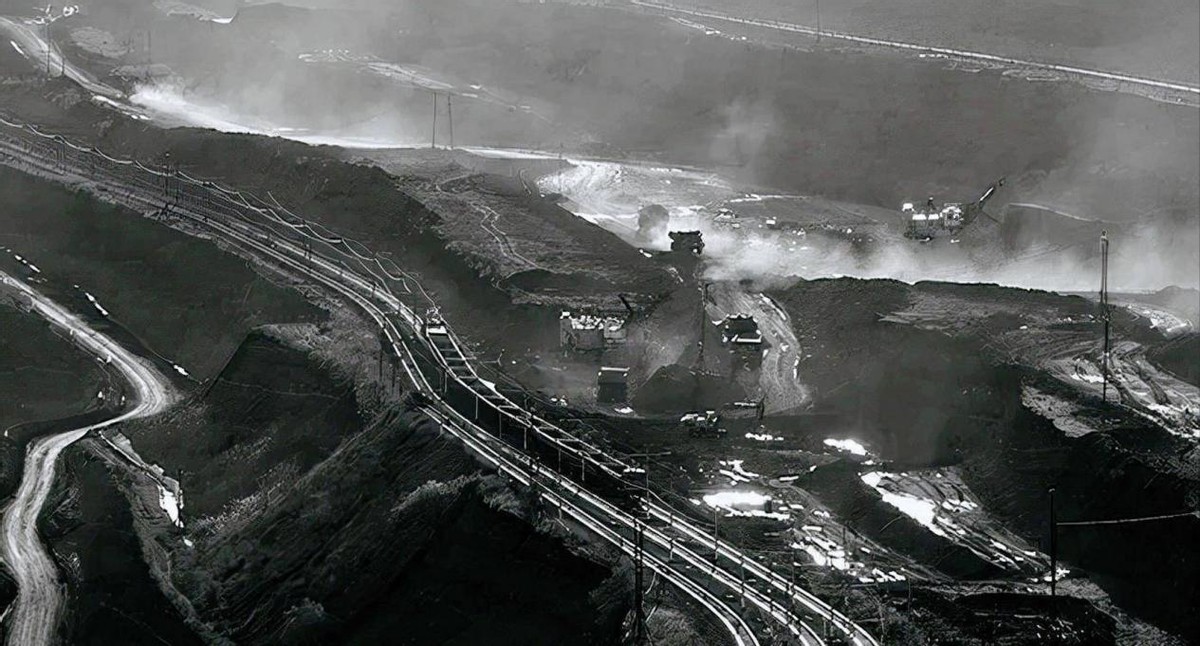 亚洲第一大露天煤矿视频,亚洲第一大露天煤矿怎么开采