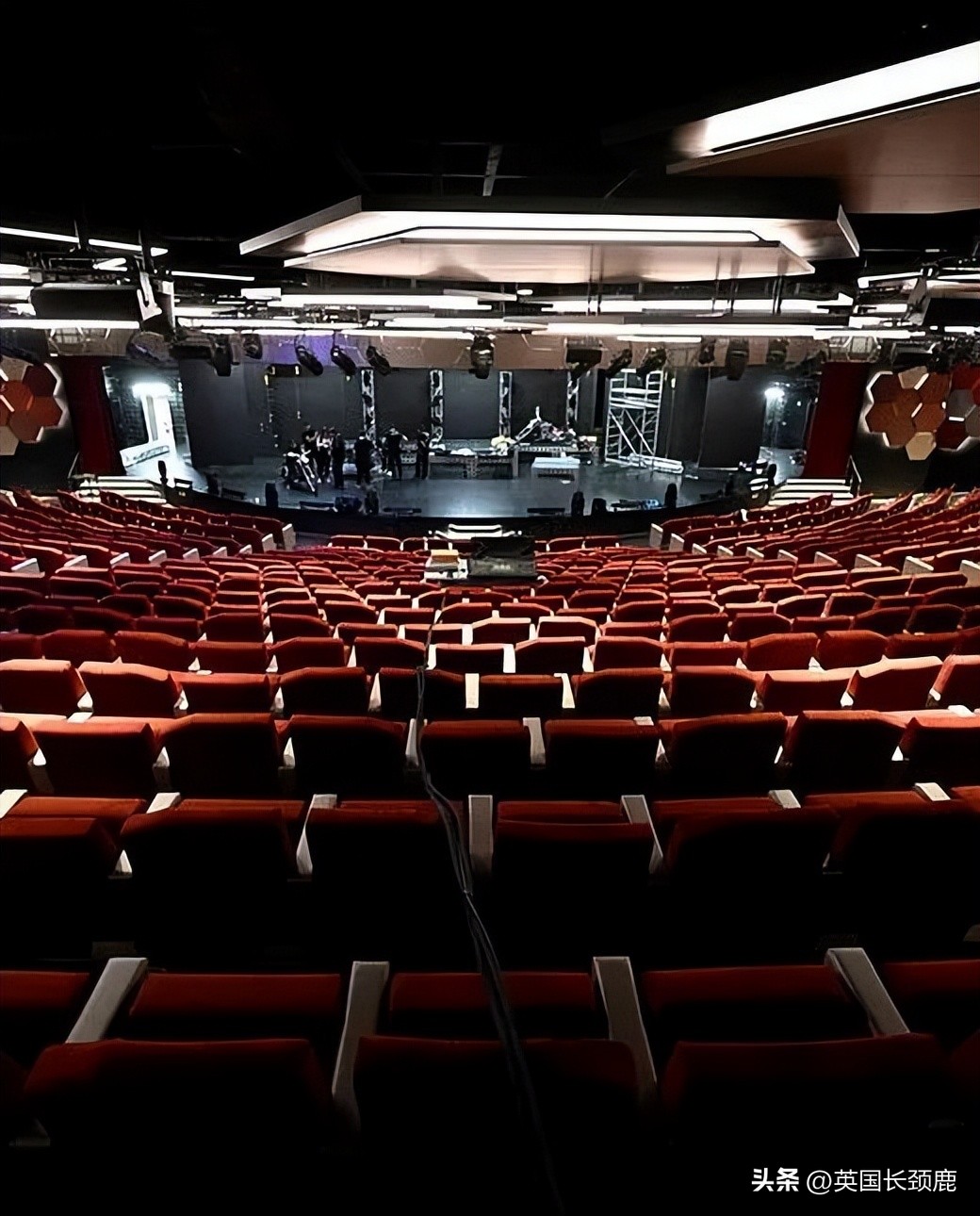 肯德基庆祝阿根廷夺冠,肯德基快闪酒吧