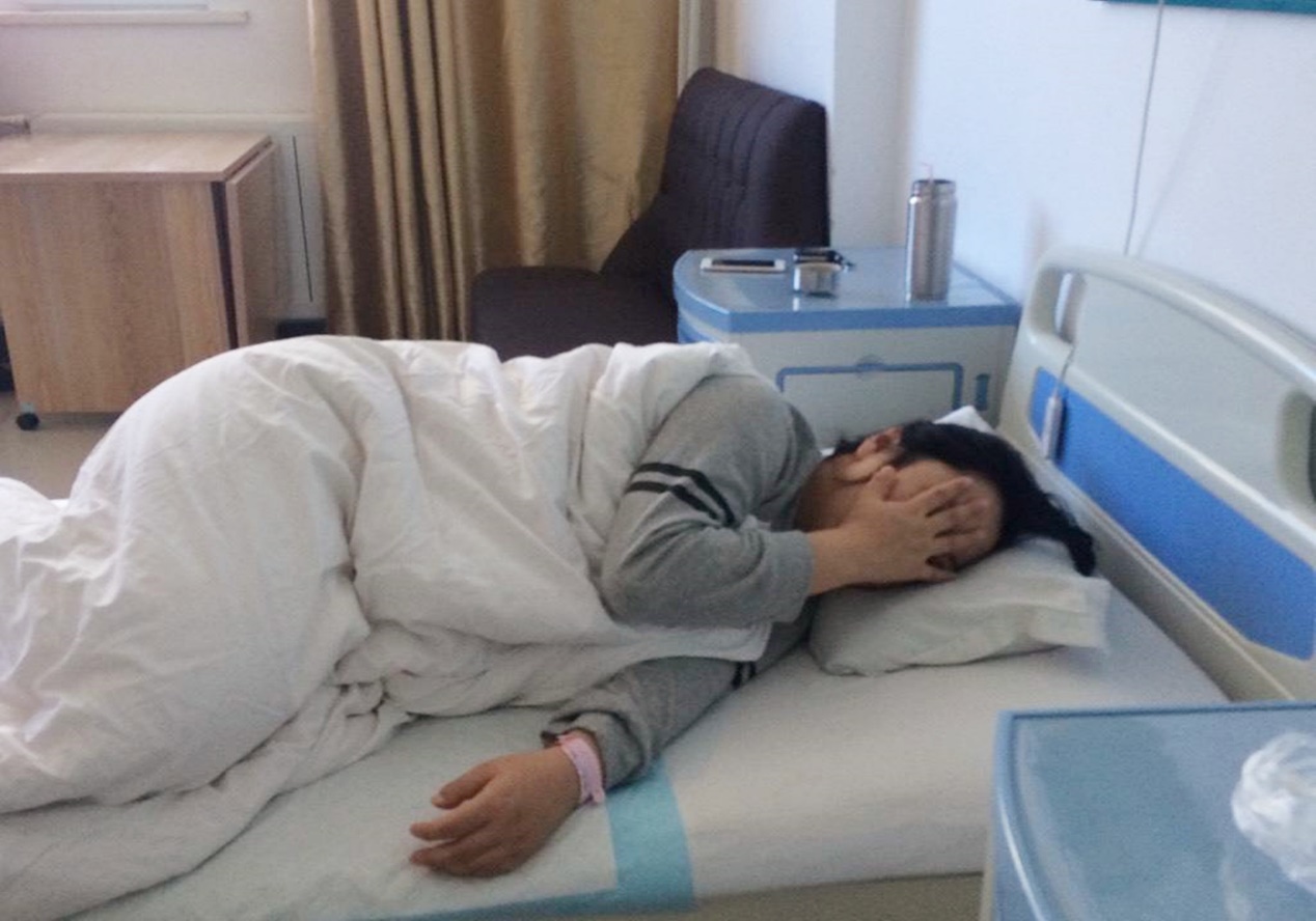 让孕妇尴尬又难挨的两个产检项目，女医生都顶不住，更别说男医生