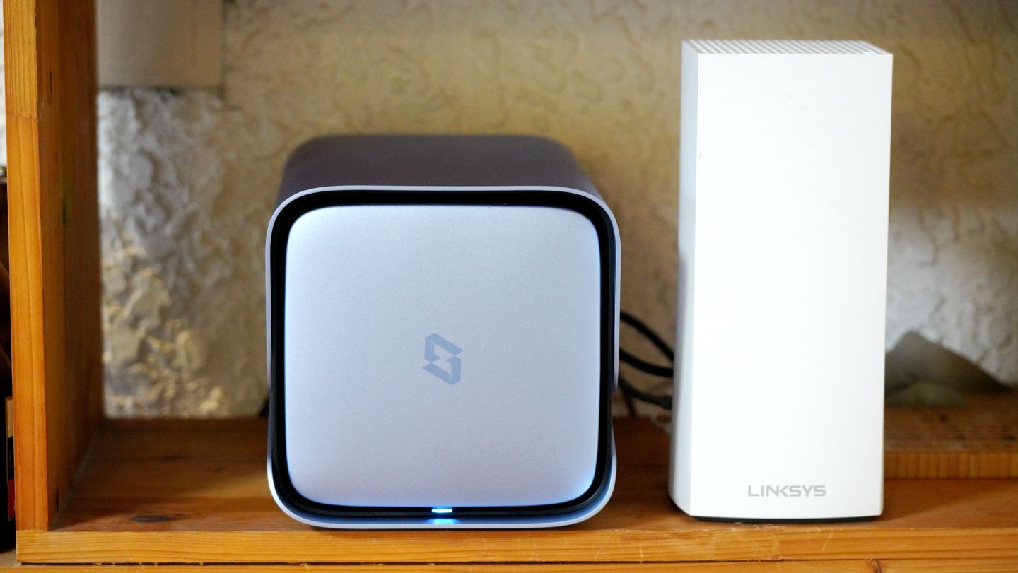 极空间z4s影音教程,极空间z4s系统安装位置