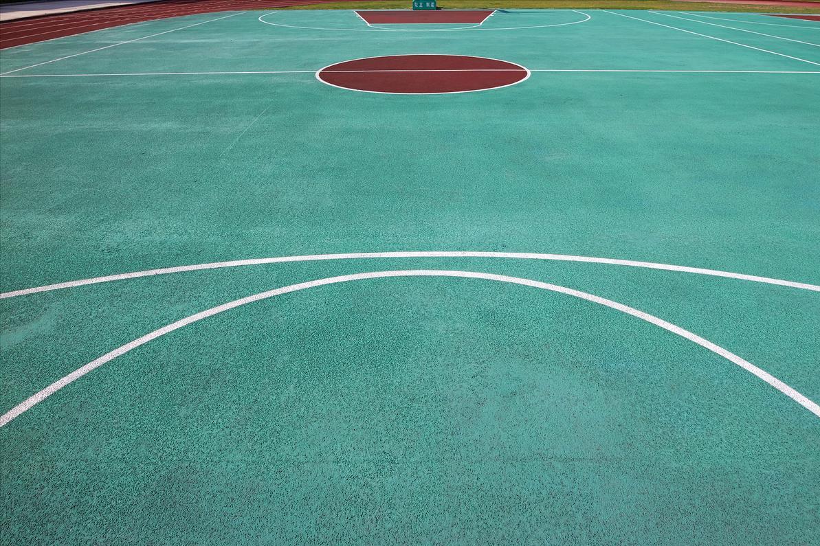 硅pu球场为什么发黑,硅pu球场老化程度区分