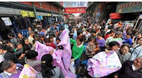 康复路：西安最早的年轻人时尚打卡地，曾盛极一时，如今却衰败