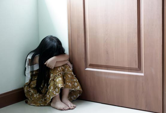 17岁亲生儿子被同学杀害后续,17岁儿子被同学杀害追凶17年