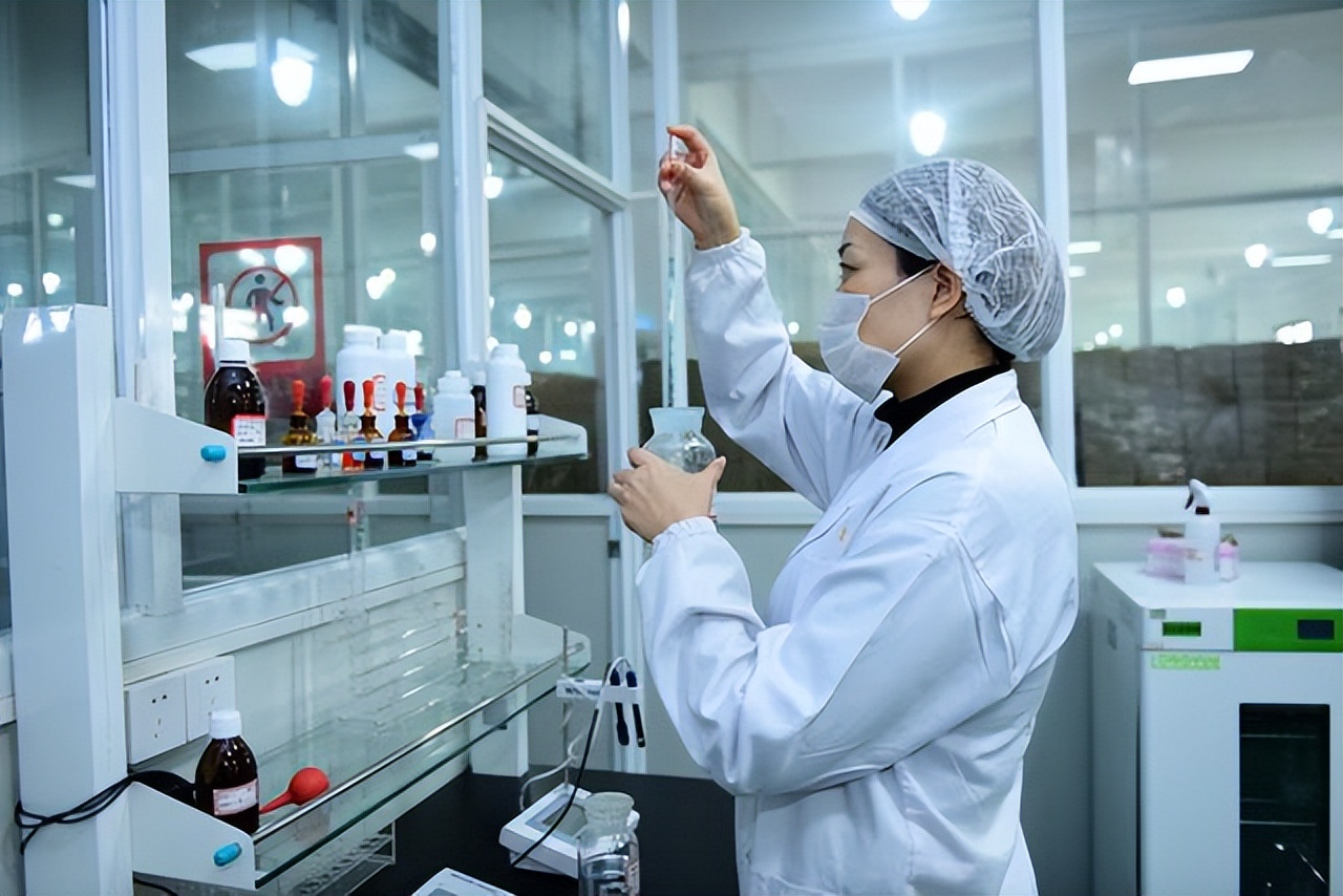 点燃城市烟火气——上海名优食品“帝浆古酱”入驻南京路步行街