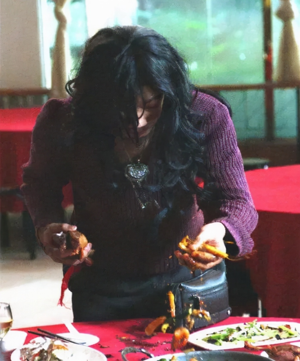 23岁杨锁饿死家中,23岁杨锁饿死在家中