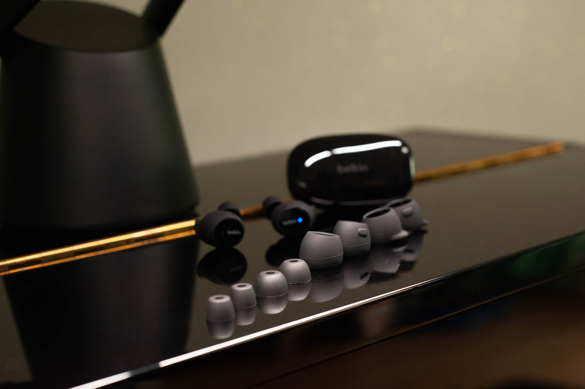 贝尔金对比苹果原装扩展坞,贝尔金先锋降噪耳机体验