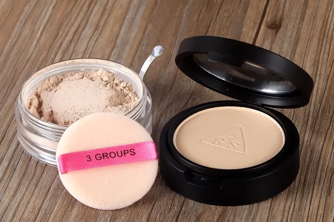 如何打扮自己又年轻又时尚,如何打扮自己才能吸引男性