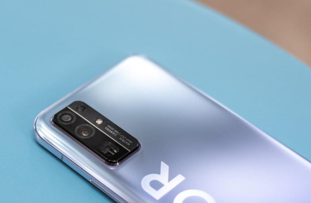 麒麟985+4000万像素，二手鸿蒙旗舰价格亲民，跌至1649元