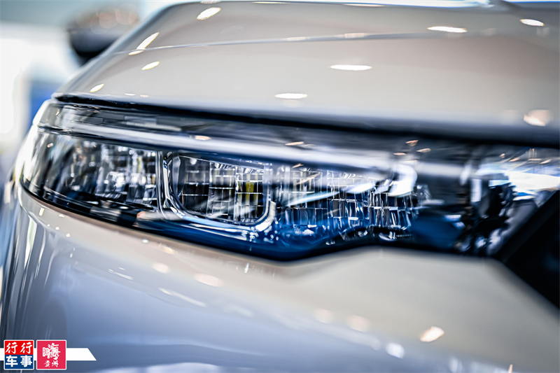 广汽本田凌派对比新思域,比本田思域高一个档次的车