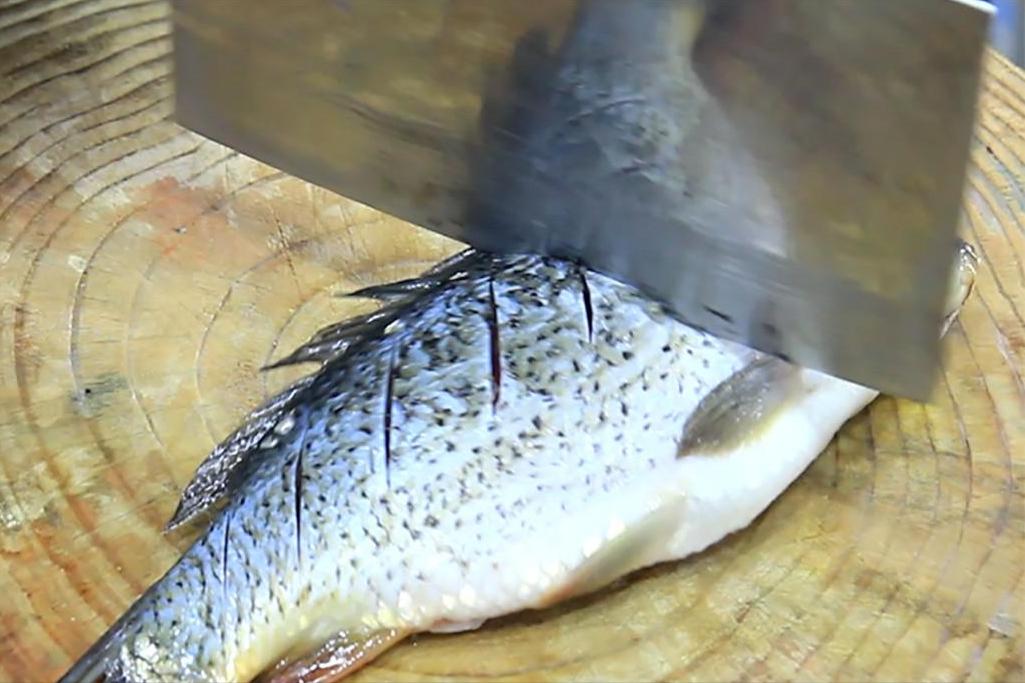 儿童锌过高症状吃什么食物补得快,孩子锌偏高平时可以吃什么