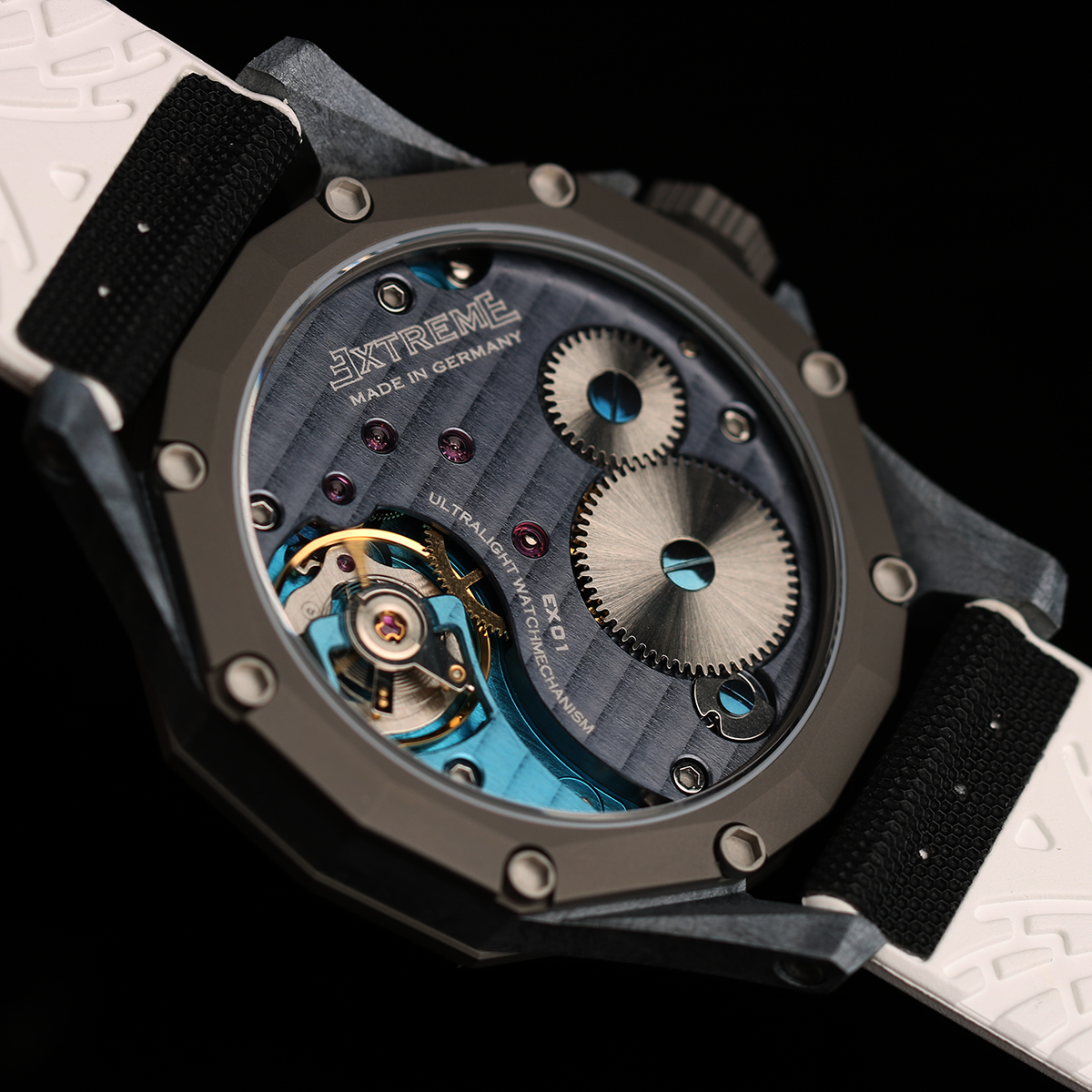 寰峰浗鍝佺墝extreme鎵嬭〃,extreme寰峰浗灏忎紬鎵嬭〃